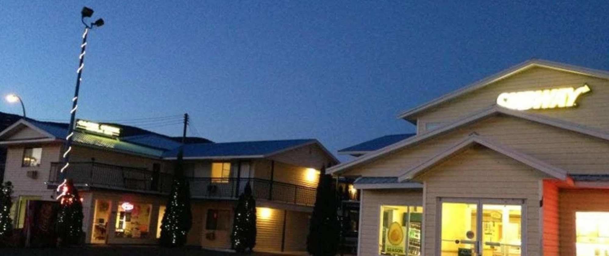 Cache Creek Inn Dış mekan fotoğraf